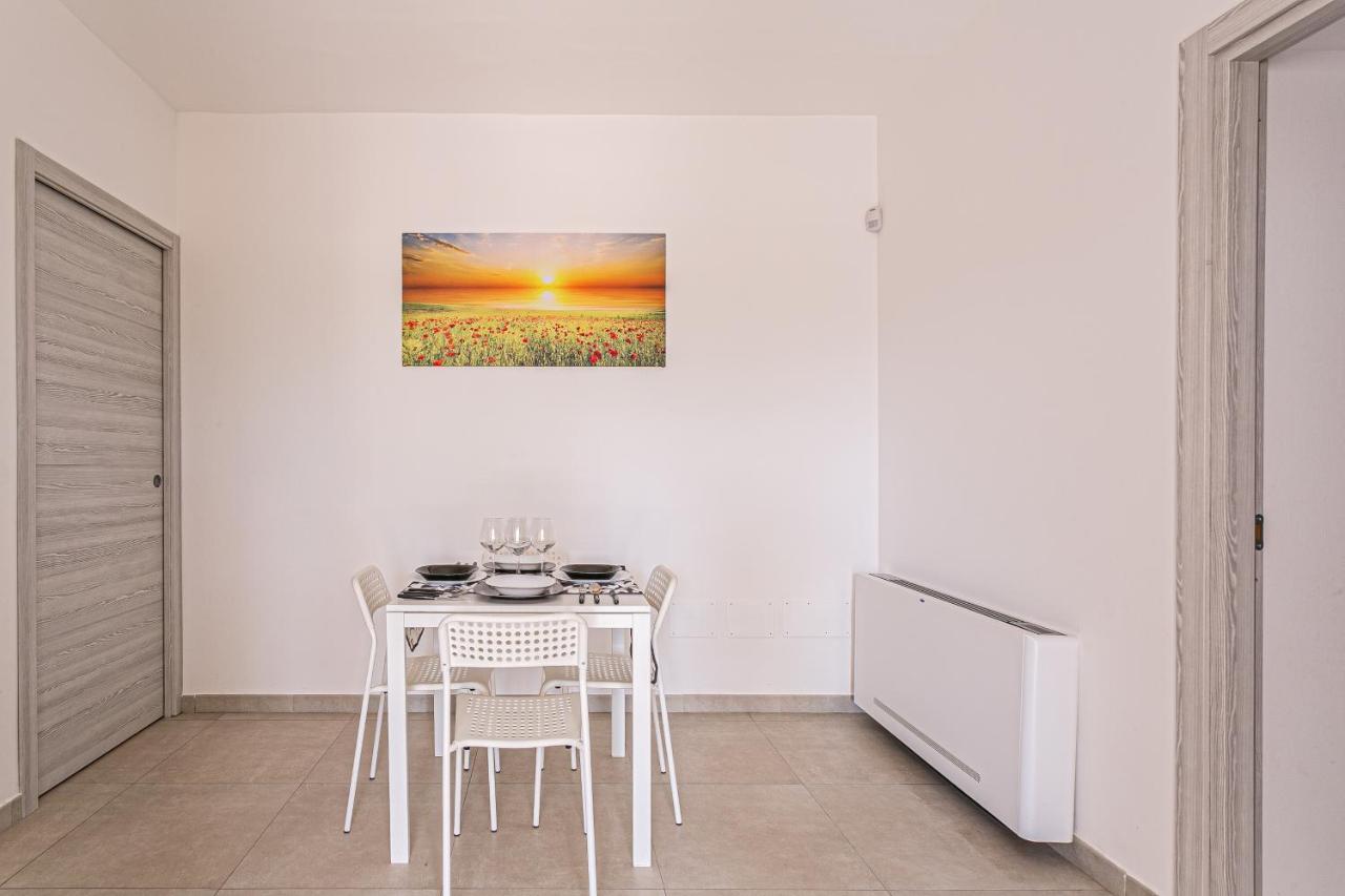 טורה סן ג'ובאני אוג'נטו Resort Almaredamarra Con Piscina E Idromassaggio Sul Mare מראה חיצוני תמונה