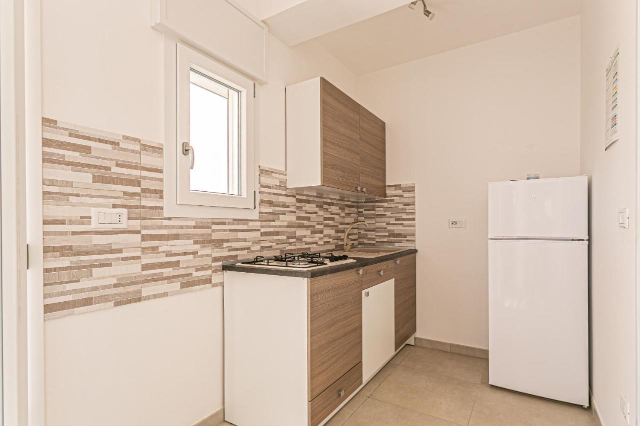 טורה סן ג'ובאני אוג'נטו Resort Almaredamarra Con Piscina E Idromassaggio Sul Mare מראה חיצוני תמונה