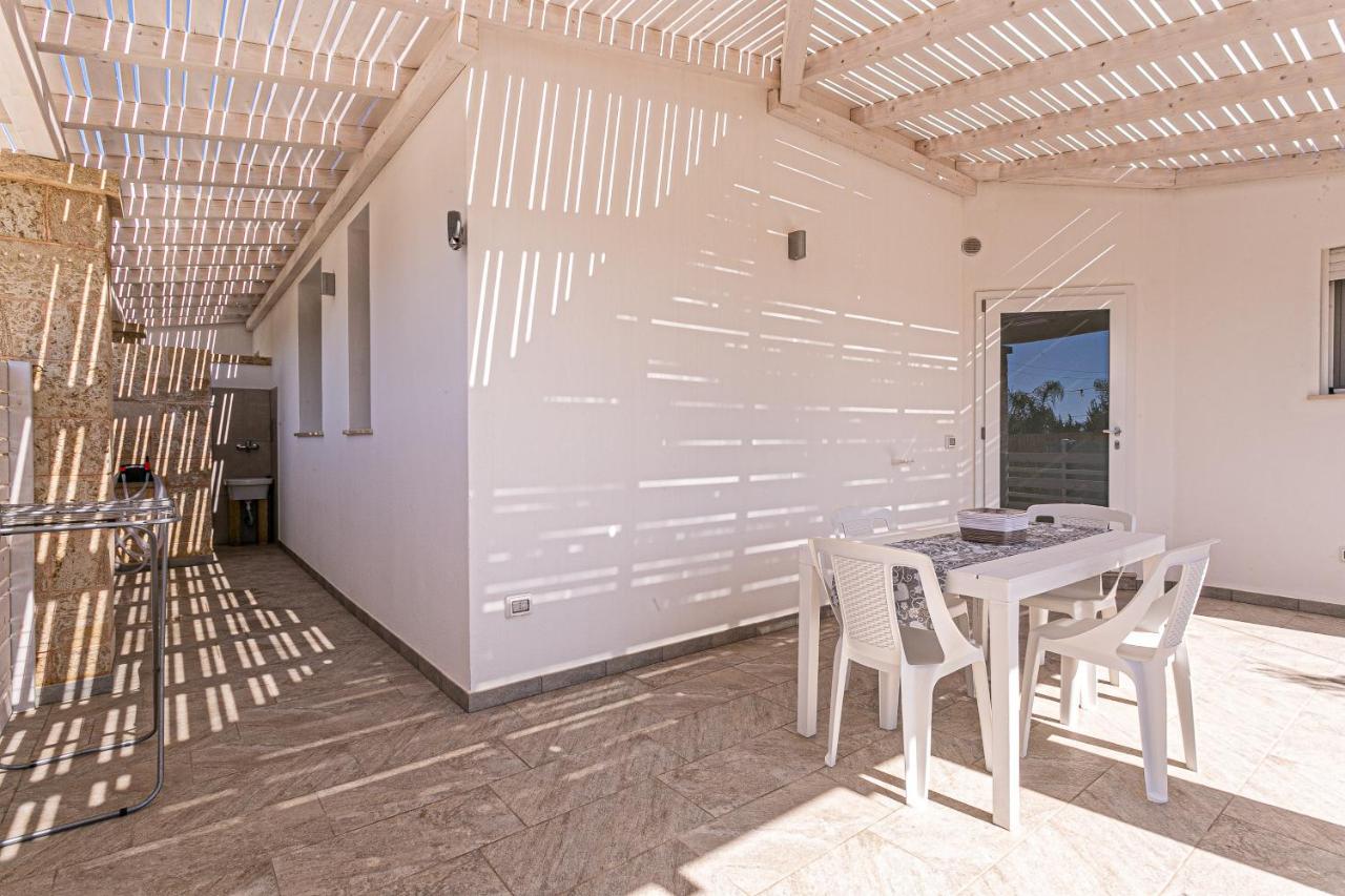 טורה סן ג'ובאני אוג'נטו Resort Almaredamarra Con Piscina E Idromassaggio Sul Mare מראה חיצוני תמונה