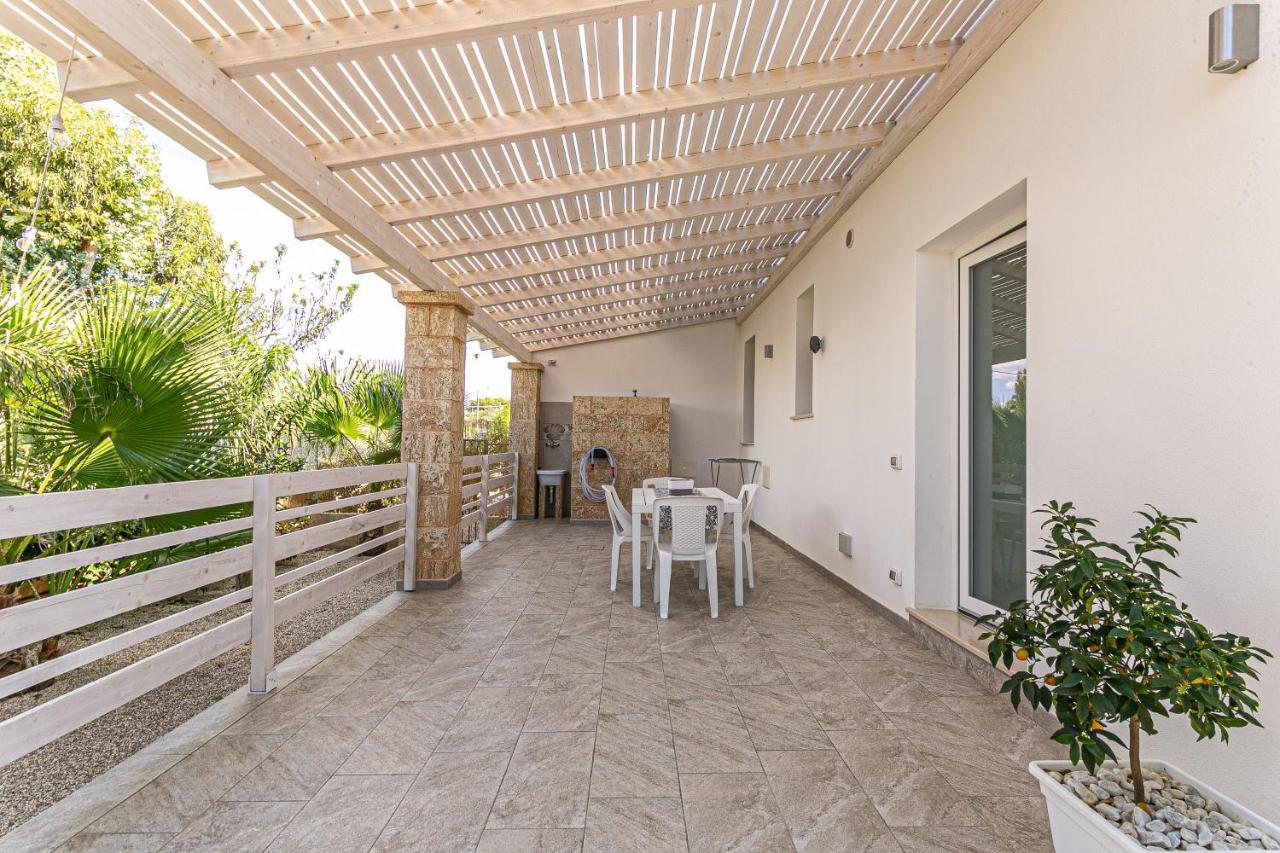 טורה סן ג'ובאני אוג'נטו Resort Almaredamarra Con Piscina E Idromassaggio Sul Mare מראה חיצוני תמונה